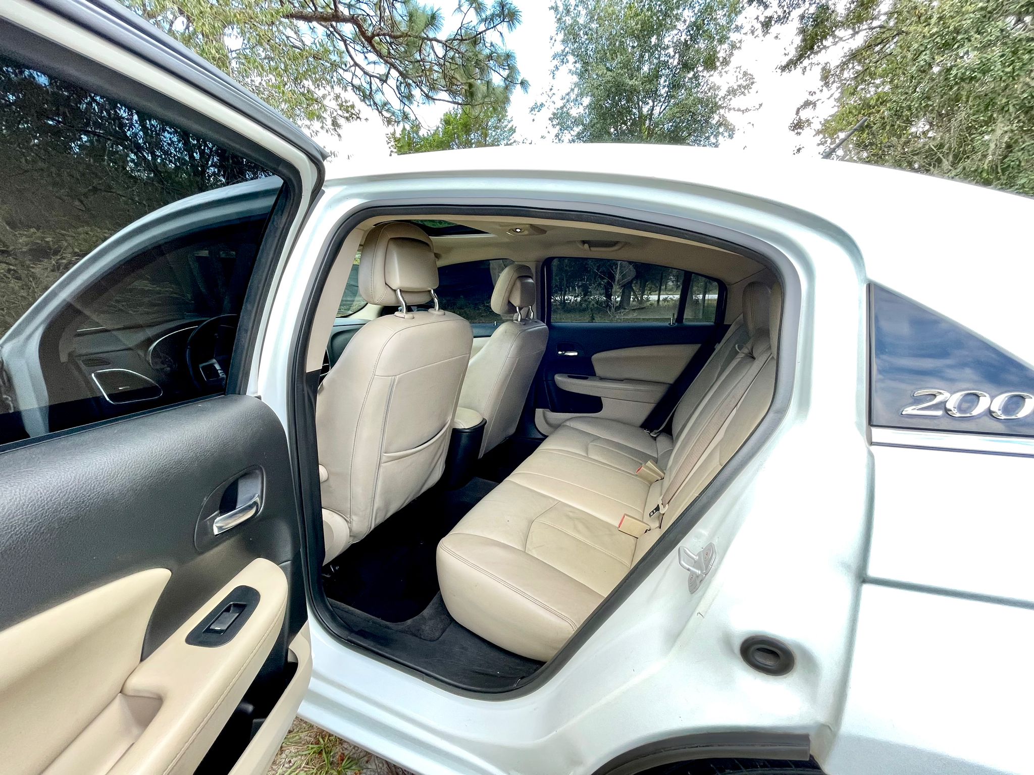 2013 Chrysler 200 Limited Sedan Sport Edition
