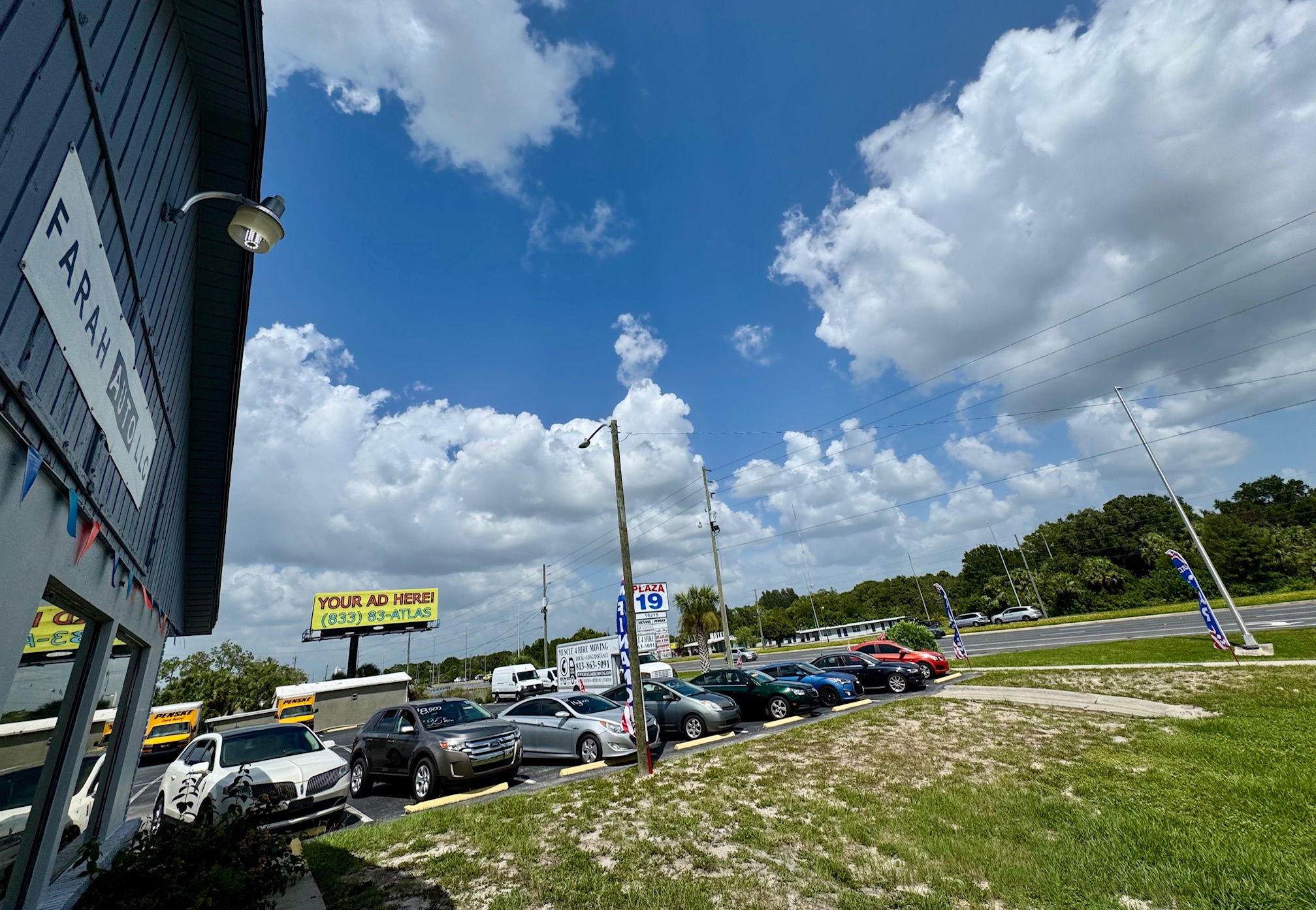 Front farah auto pic flat with logo